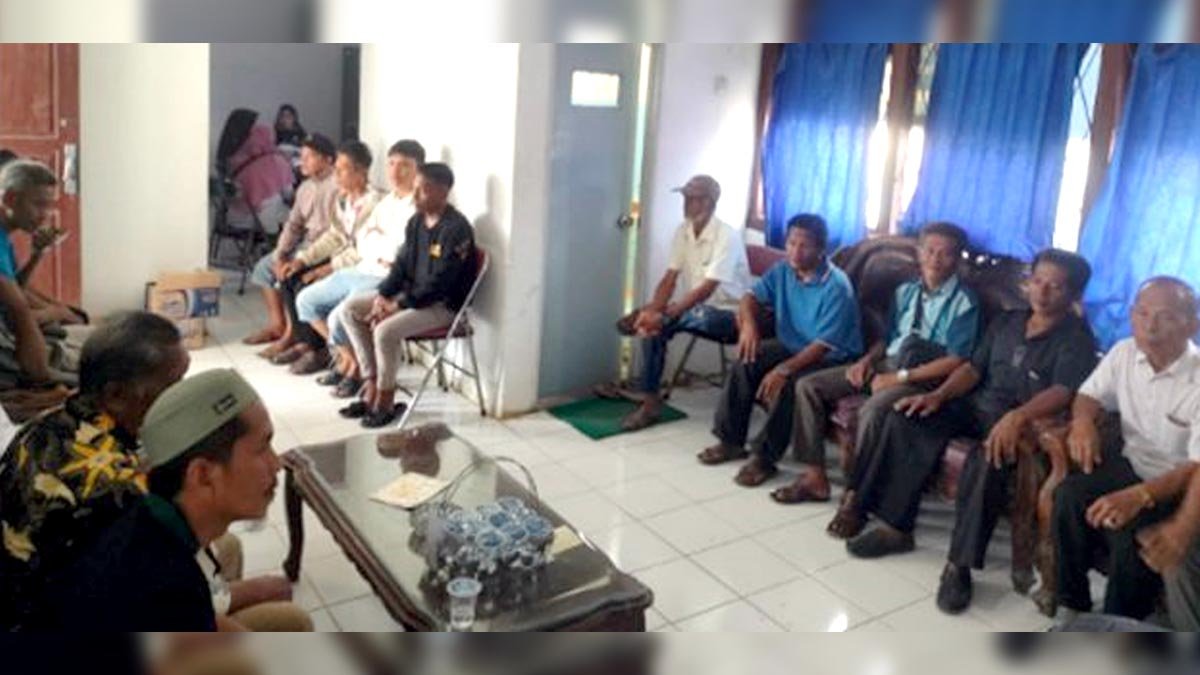 Pelimbangan Residents Express Disappointment as PT Samora Delays Implementation of Plasma Plantation palm oil magazine