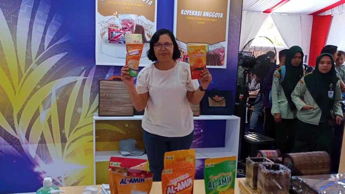 SPKS Members Add Vibrancy to Palm Oil MSMB Event in Medan palm oil magazine