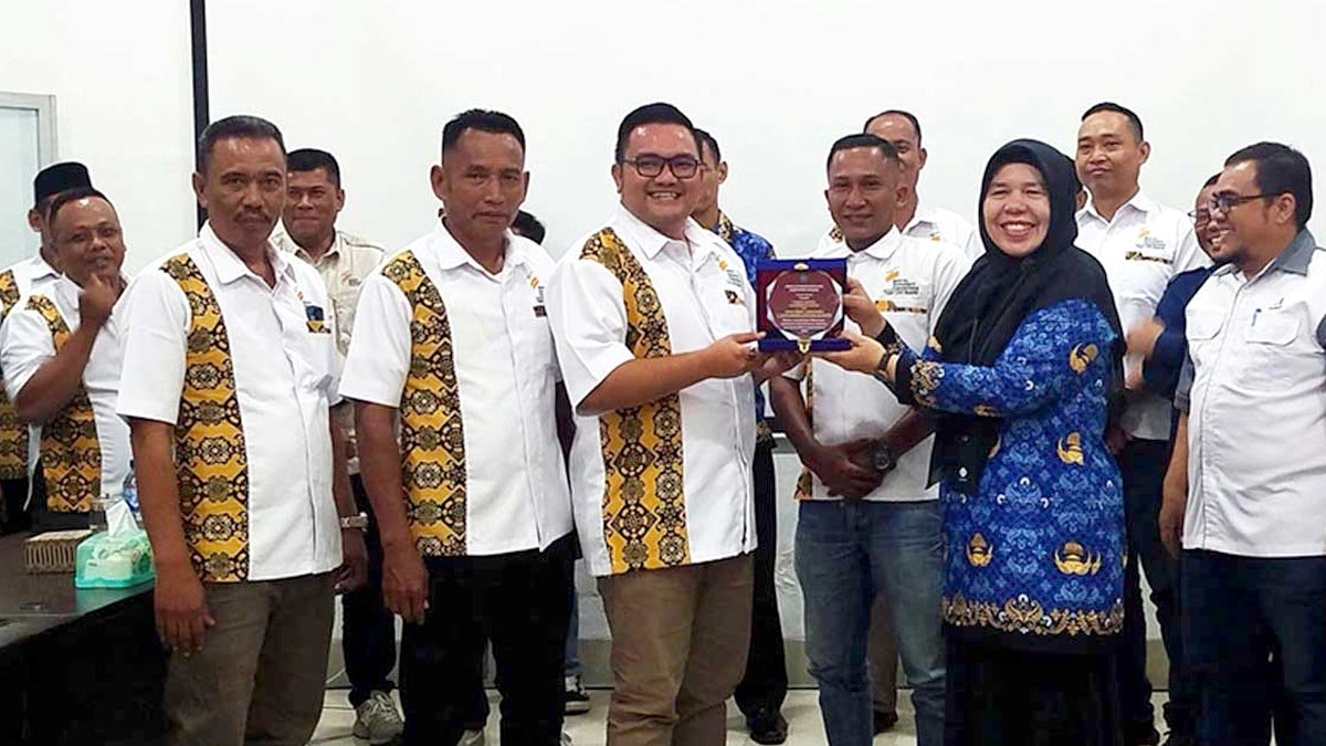 PT BSP Kisaran Wins 2025 Best Bipartite Institution Award from Asahan Regency Government Palm Oil Magazine