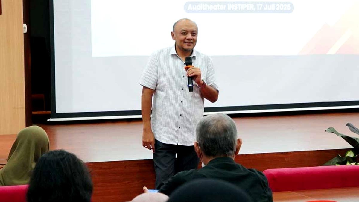 BPDP Director Inspires Palm Oil Scholarship Recipients at INSTIPER Yogyakarta Palm Oil Magazine