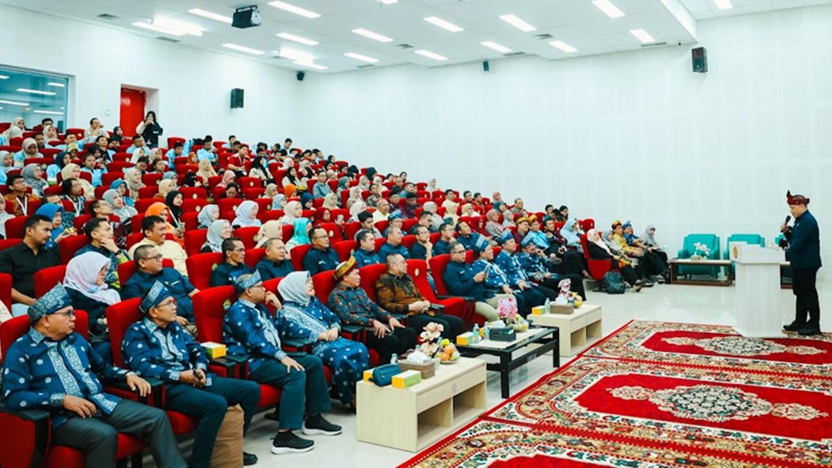 PalmCo CEO: Smallholder Oil Palm Replanting Key to Food and Energy Security Palm Oil Magazine