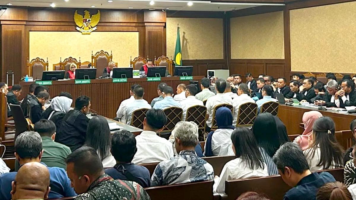 25 Parties Allegedly Enriched in CPO Export Case Disguised as POME, State Losses Hit IDR 7.37 Trillion Palm Oil Magazine