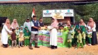 Ketapang Oil Palm Smallholders Channel RSPO Funds to Education, Village Development, and Orangutan Conservation Palm Oil Magazine