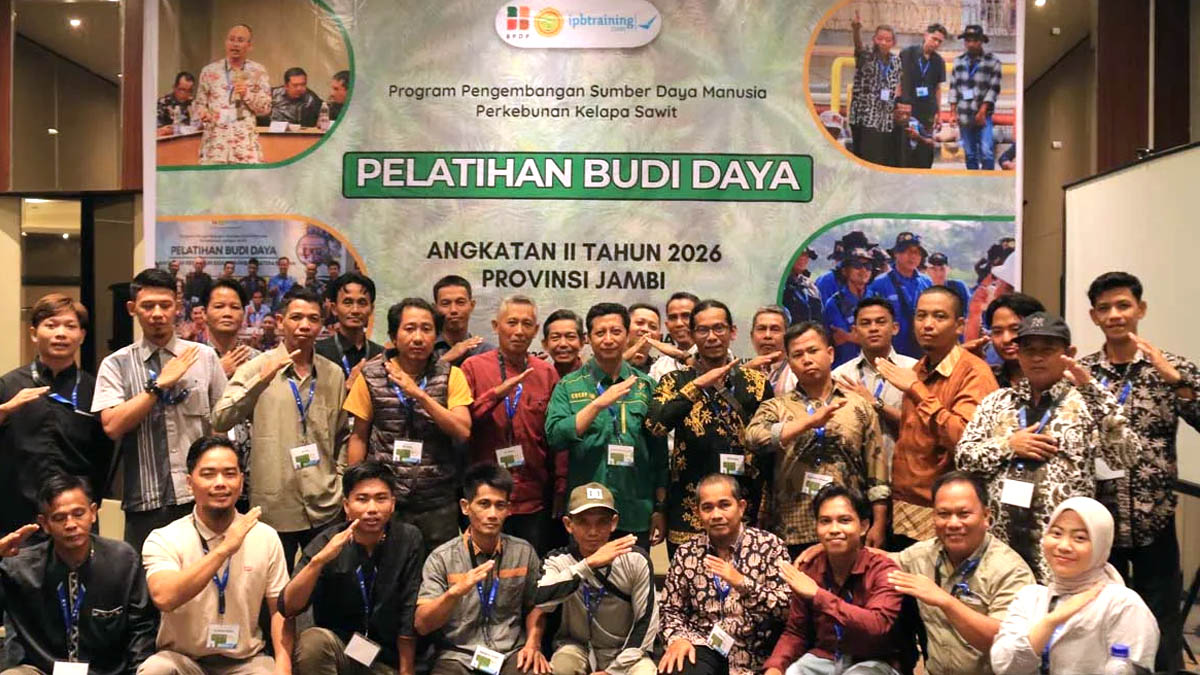 86 Jambi Oil Palm Smallholders Receive Training on Cultivation, Fertilization and Pest Control Palm Oil Magazine